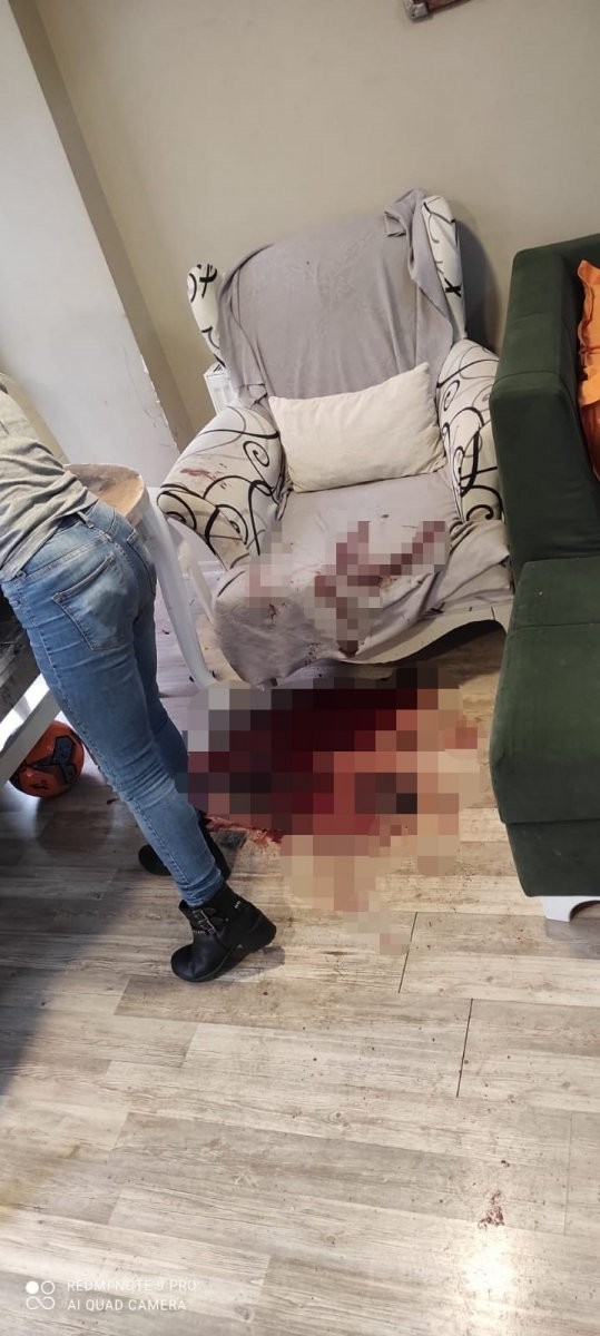 Kağıthane’de, çocuklarının önünde eşine 12 el ateş etti