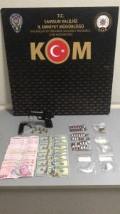 Suç Örgütünün Firari Süphelisi Silah Ve Uyusturucuyla Yakalandi