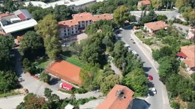 Yayla Ortaokulu 200 Metre Mesafedeki Alana Yapilacak