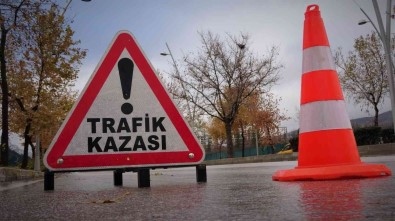 Elazig'da 2 Farkli Trafik Kazasi Açiklamasi 2 Yarali