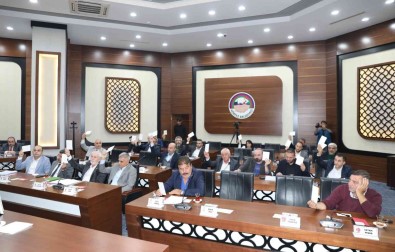 Körfez'in Bütçesi 698 Milyon TL