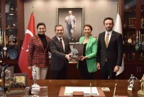 TEV Is Birligi Ile 5 Kiz Ögrenciye Burs Saglandi