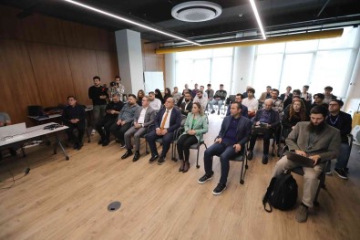 Basaksehir'de 15'Inci Living Lab Girisimci Günü Finali Yapildi