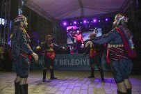 Esenyurt Kardes Kültürler Festivali 5. Gününde Sanatçi Tolga Çandar Sahne Aldi