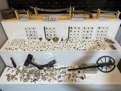 Operasyonda Tarihi Eser Fiskirdi