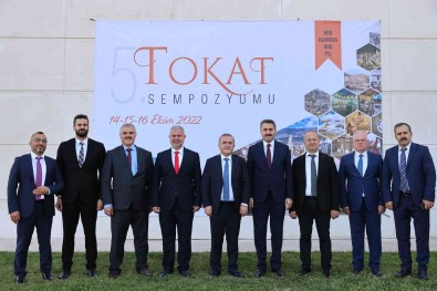 5. Tokat Sempozyumu Basladi