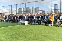 Esenyurt Belediye Baskani Bozkurt'tan Amatör Spor Kulüplerine Malzeme Destegi