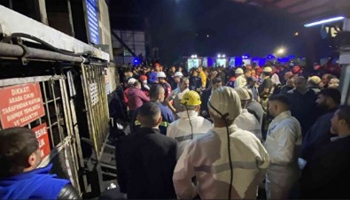 Bartın’da acı bekleyiş: Mesai arkadaşlarının kurtarılma çalışmalarını böyle izledi