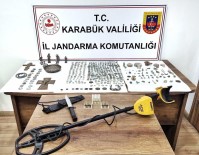 Tarihi Eserleri Satarken Suçüstü Yakalandilar