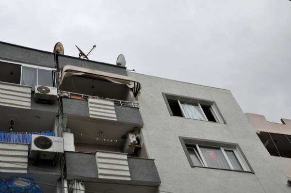 Bursa'da evde yalnız bırakılan minik çocuk ölü bulundu