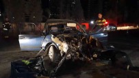 Park Halindeki Tira Çarpan Otomobil Hurdaya Döndü Açiklamasi 1 Yarali