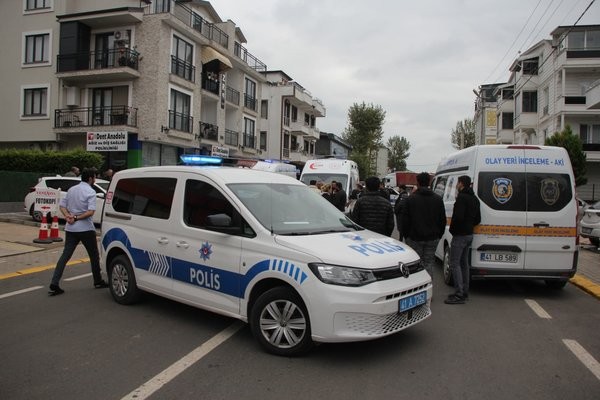 Kocaeli'de dehşet: Damat, eşi ve kayınpederini öldürdü