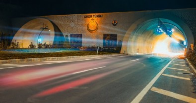 Bakan Karaismailoğlu son rakamları paylaştı! Bir haftada 53 bin araç kullandı: Yolculuklar konfora dönüştü!