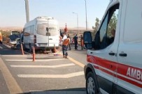 İşçi servisi bariyerlere saplandı: 1 ölü, 5 yaralı