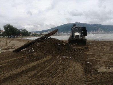 Ordu Sahillerden 51 Ton Atik Toplandi