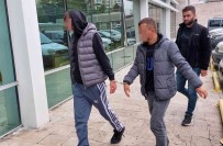 Samsun'da Bir Kisinin Biçakla Agir Yaralanmasina 5 Gözalti