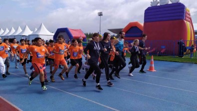 Basaksehir'de Çocuk Maratonu
