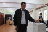 Bulgaristan Seçimleri Için Oy Verme Islemi Basladi