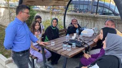 Ögrenciler Otogarda Karsilandi