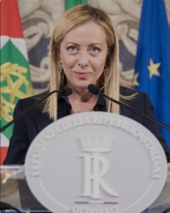 Italya'da Sag Koalisyon Hükümeti Kuruldu