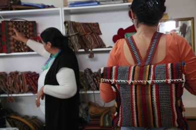 Tunceli'de Açilan 252 Kursta 5 Bin Kisi Meslek Ögrendi