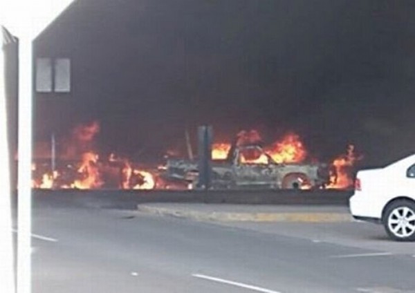 Meksika'da yük treni gaz tankerine çarptı: 50 araç ile 120 ev zarar gördü