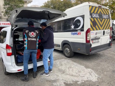 Istanbul'da Çakarli Okul Servisine 5 Bin 665 Lira Ceza