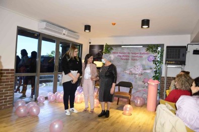 ZBEÜ'de Meme Kanseri Farkindalik Etkinligi Düzenlendi