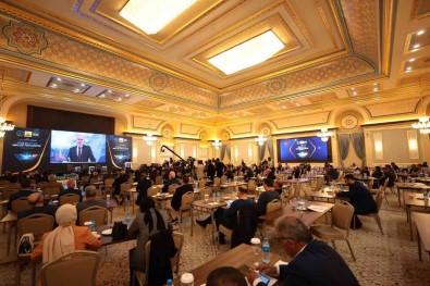 Baskan Zolan Açiklamasi 'Yenilenebilir Enerji Tüm Dünyada Büyük Bir Ihtiyaç'