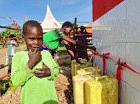 Türk Kizilay'in Açtigi 15 Su Kuyusundan 79 Bin Kisi Yararlanacak