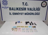 Balikesir'de Polis 50 Aranan Sahsi Yakaladi