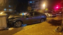 Karabük'te Iki Otomobil Çarpisti Açiklamasi 2 Yarali