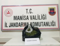 Manisa'da Durdurulan Otomobilden Esrar Çikti