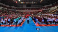 Dünya Ümit Genç U21 Karate Sampiyonasi'nin Açilis Seremonisi Yapildi
