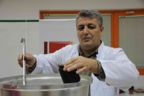 Osmanli Sarayinin Nar Ihtiyacinin Yarisini Karsilayan Bilecik'te Nar Pekmezi Yapiliyor