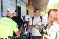 Scooterda Biri Çocuk 4 Kisiyle Ölüme Meydan Okuyan Yolculuk