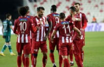 Sivasspor-Cluj maçında ilk 11'i belli oldu...