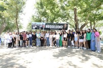 Burhaniye'de Belediye Üniversitelilere Burs Ödemesi Yapti