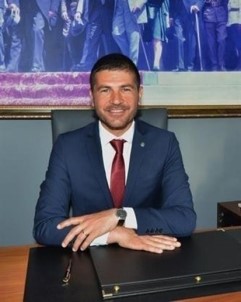 Çete Davasinda Yargilanan CHP'li Foça Belediye Baskanina Beraat