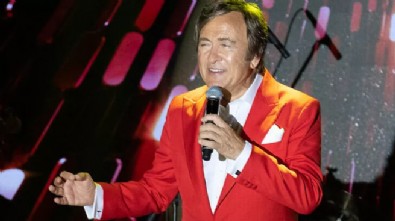 Cumhuriyet Bayramı'nı sahnede kutladı