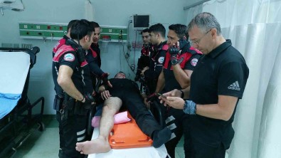 Samsun'da Polis Motosikleti Kaza Yapti Açiklamasi 2'Si Polis 3 Yarali