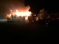 Tekirdag'da Çiftlik Yangini