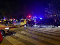 Kocaeli'de Polis Arabasi Ile Hafif Ticari Araç Çarpisti Açiklamasi 2'Si Polis 5 Yarali