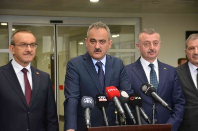 Bakan Özer Açiklamasi 'Yaklasik 5,5 Milyar TL'lik Bütçeyi Bugün Itibariyle Okullarimiza Göndermis Bulunuyoruz'