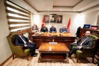 Bakan Özer Kocaeli'nde