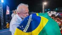 Brezilya'da Ilk Sonuçlara Göre Luiz Inacio Lula Da Silva Baskanlik Seçimlerini Kazandi