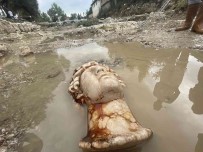 Çavdarhisar Antik Kenti'nde Heyecan Veren Gelisme