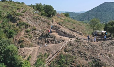Çobankale'nin Surlari Yeniden Gün Yüzüne Çikariliyor