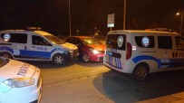 'Dur' Ihtarina Uymadi, Polis Aracina Çarparak Durabildi