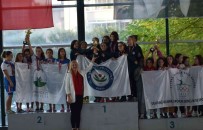 Kulaçlar Cumhuriyet Için Atildi